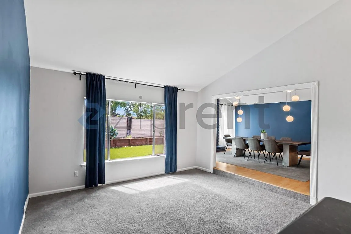 4 bed, 2.5 bath, 2081 sqft, $5,800 — Photo 4