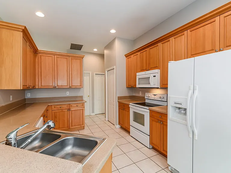 12797 Vista Pine Cir — Photo 8