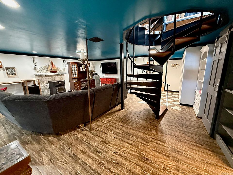 25th image of this home