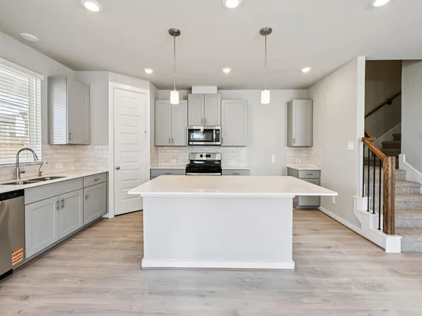 3221 Quiet Sunset Dr, Houston, TX 77080