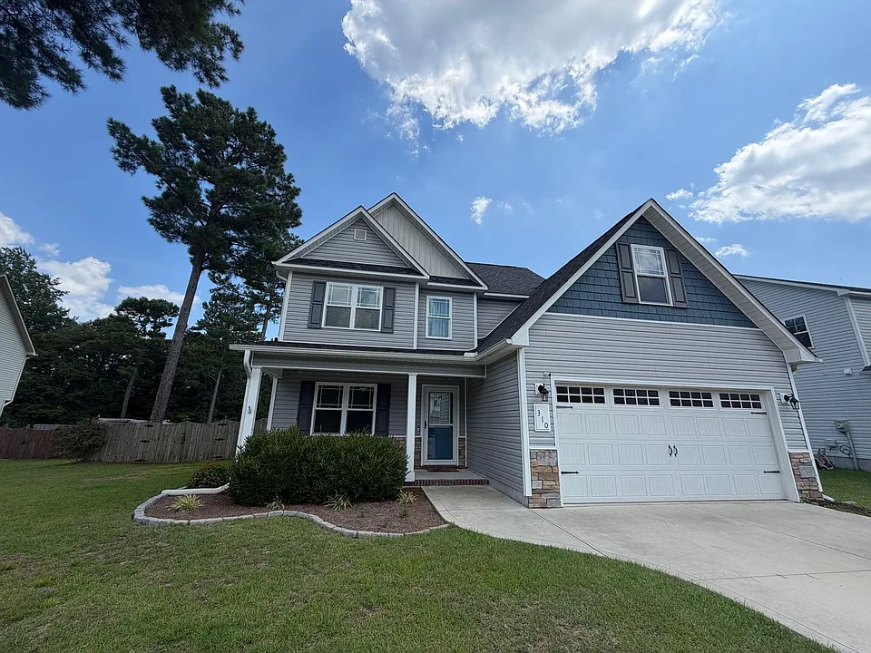 310 Emma Ct