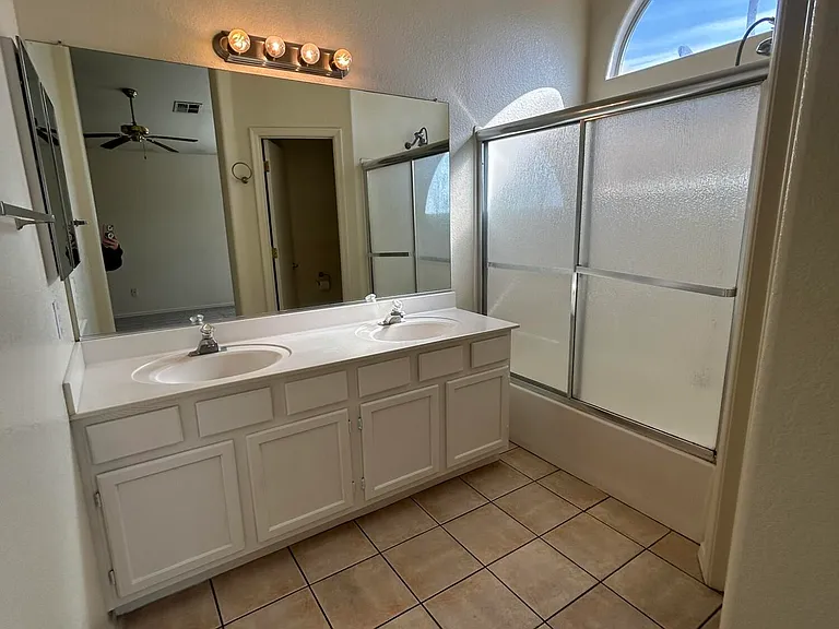51 N Del Pueblo Pl — Photo 20