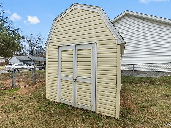 5th image of 1745 Northwoods Ct