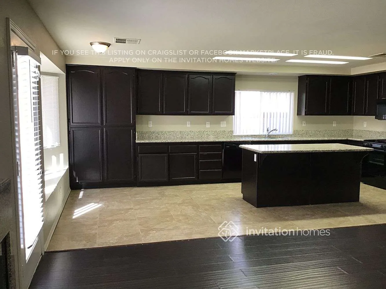 42049 Crestland Dr Lancaster, CA 93536 — Photo 4