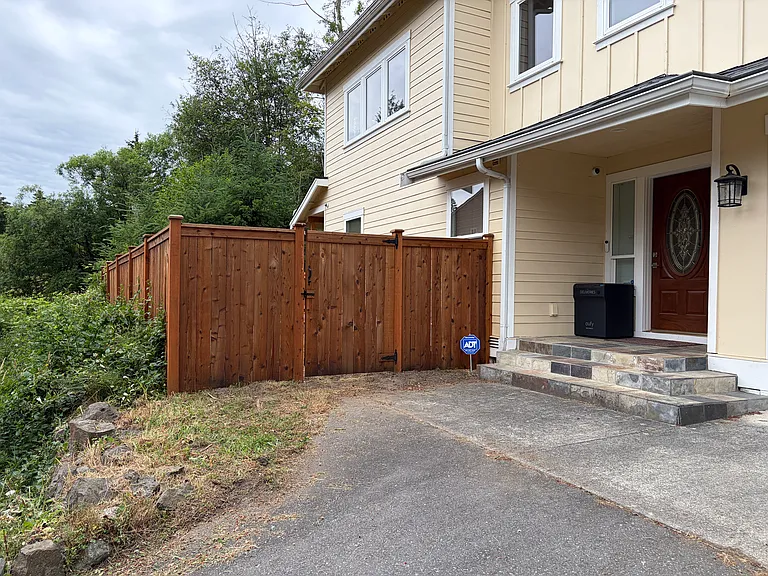 Fenced entry to the rental unit