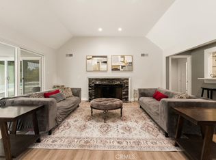 15701 Royal Ridge Rd, Sherman Oaks, CA 91403