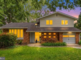 9110 Kirkdale Rd, Bethesda, MD 20817