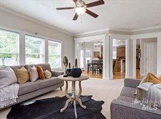 2167 Handel St, Meridian, ID 83646