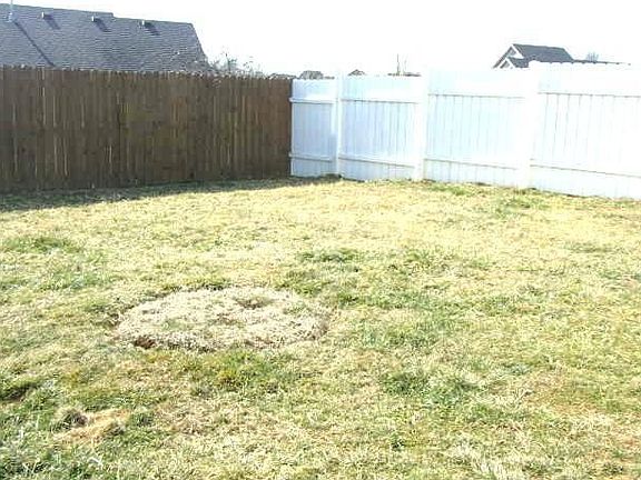 4th image of 1445 Equine Way