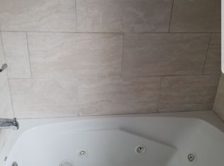 2808 W 85th St, Chicago, IL 60652