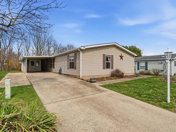 20 Rock Lake Ct W, Zelienople, PA 16063