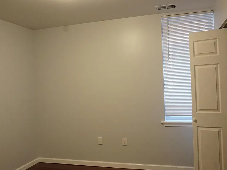 4945 Chestnut St #2 — Photo 3