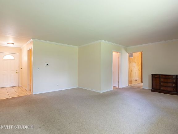 3rd image of 2810 Williams Dr
