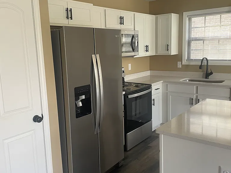 7006 Caravan Dr — Photo 5