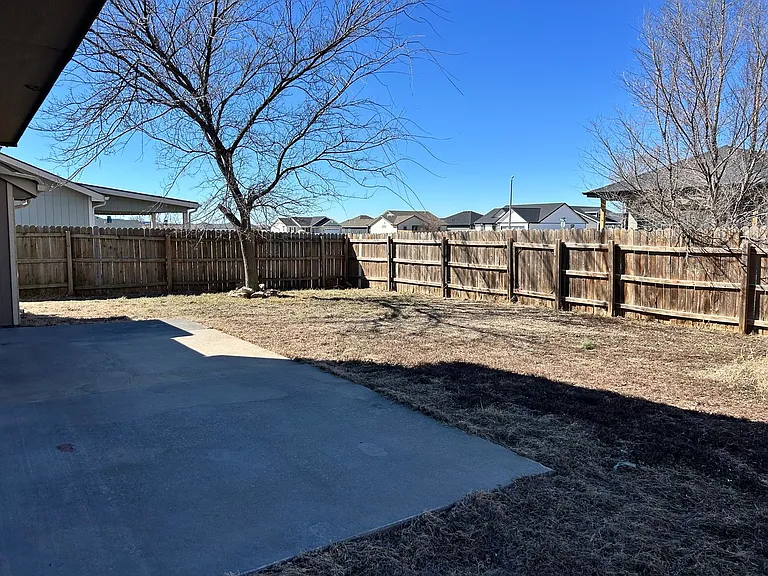 1744 Sutter Woods Rd — Photo 4