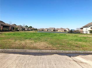 322 Lac Calcasieu Dr, Luling, LA 70070