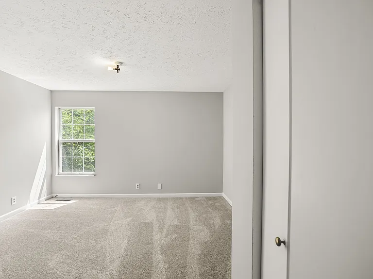 3127 Creekview Ln — Photo 44