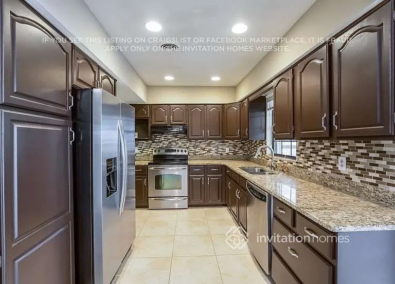 506 E Hilda Dr — Photo 4