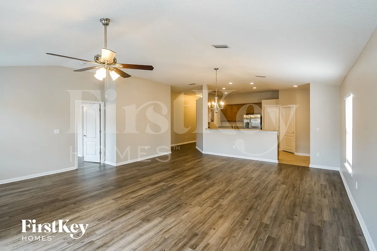 Building Photo - 6869 W Southern Oaks Dr