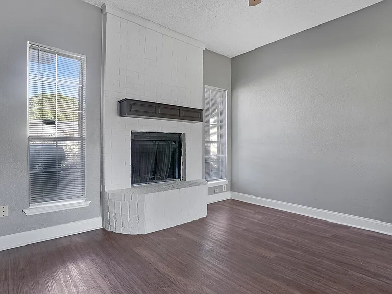 804 Custer St #1 — Photo 5