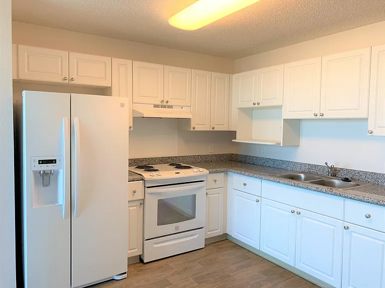801 South St #3908 — Photo 1