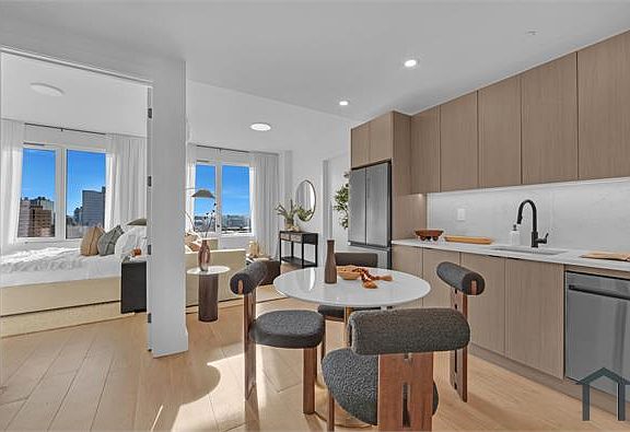 3rd image of 8961 162nd St #902