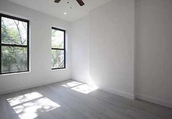 2nd image of 188 Howard Ave #Top