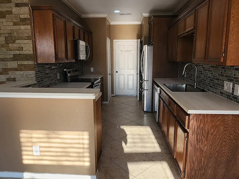 6811 Independence Blvd — Photo 6