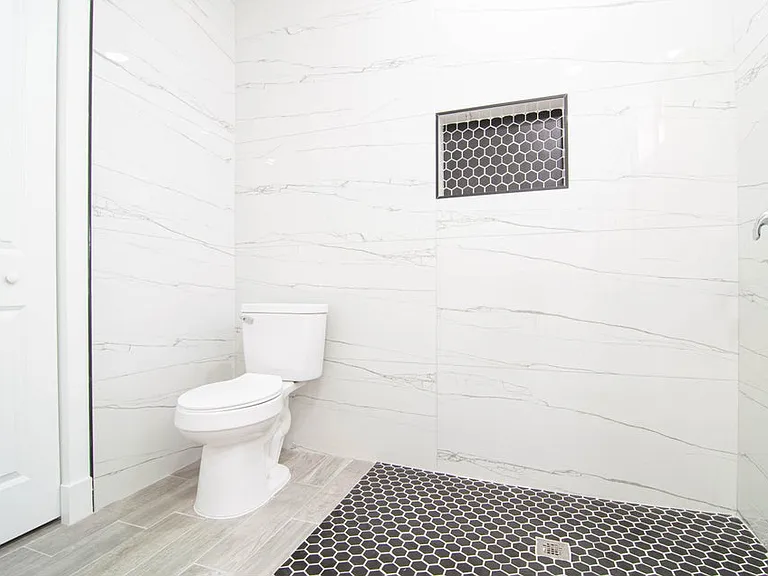 8126 Thruso Rd — Photo 22
