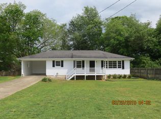 18 Briarwood Ln, Cartersville, GA 30120