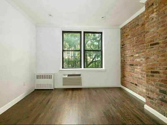 4th image of 328 W 19th St APT 5C