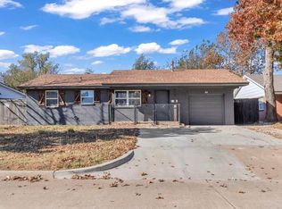 801 Royal Ave, Midwest City, OK 73130