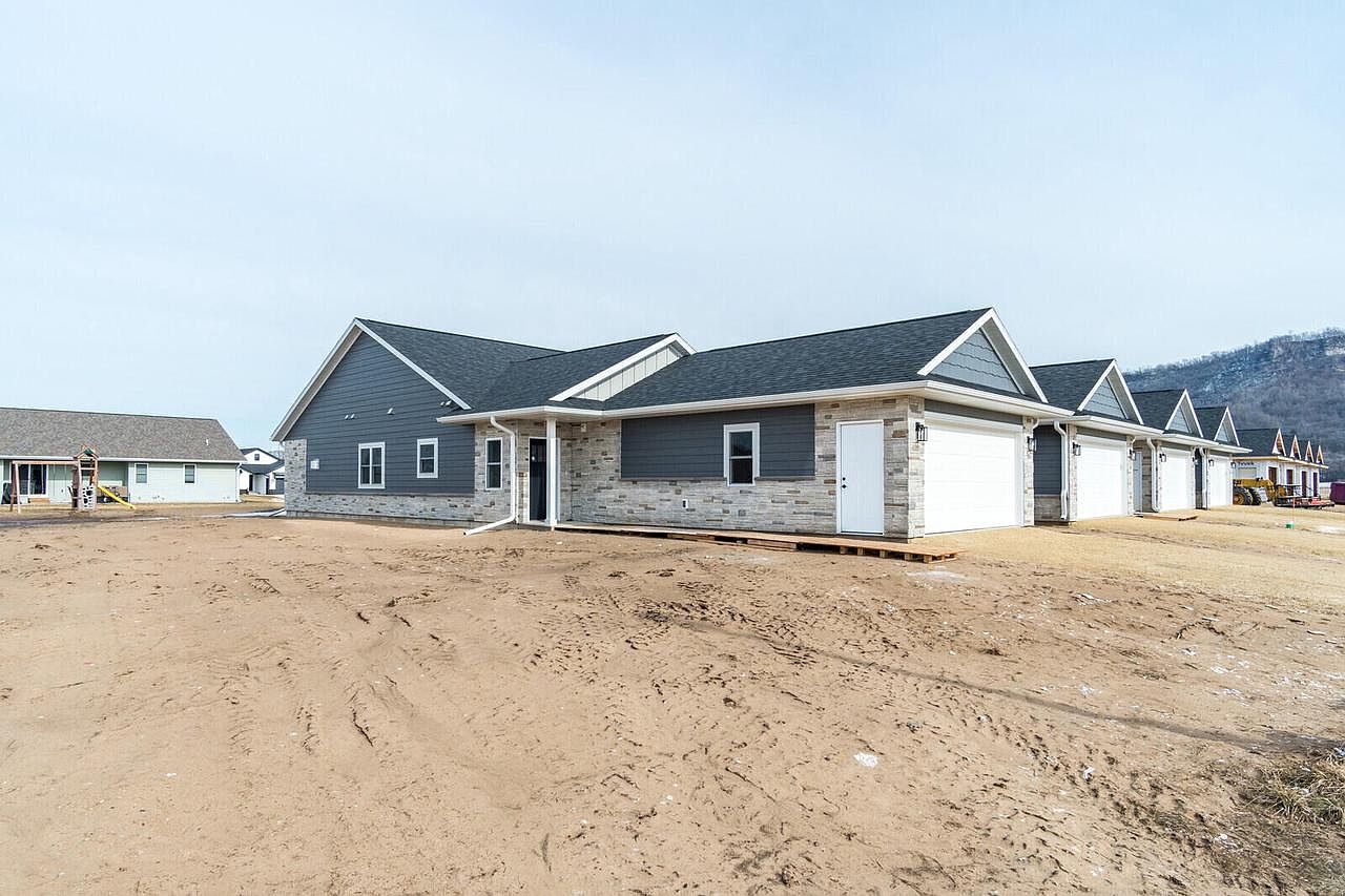 1735 Red Clover STREET, Holmen, WI 54636 Zillow