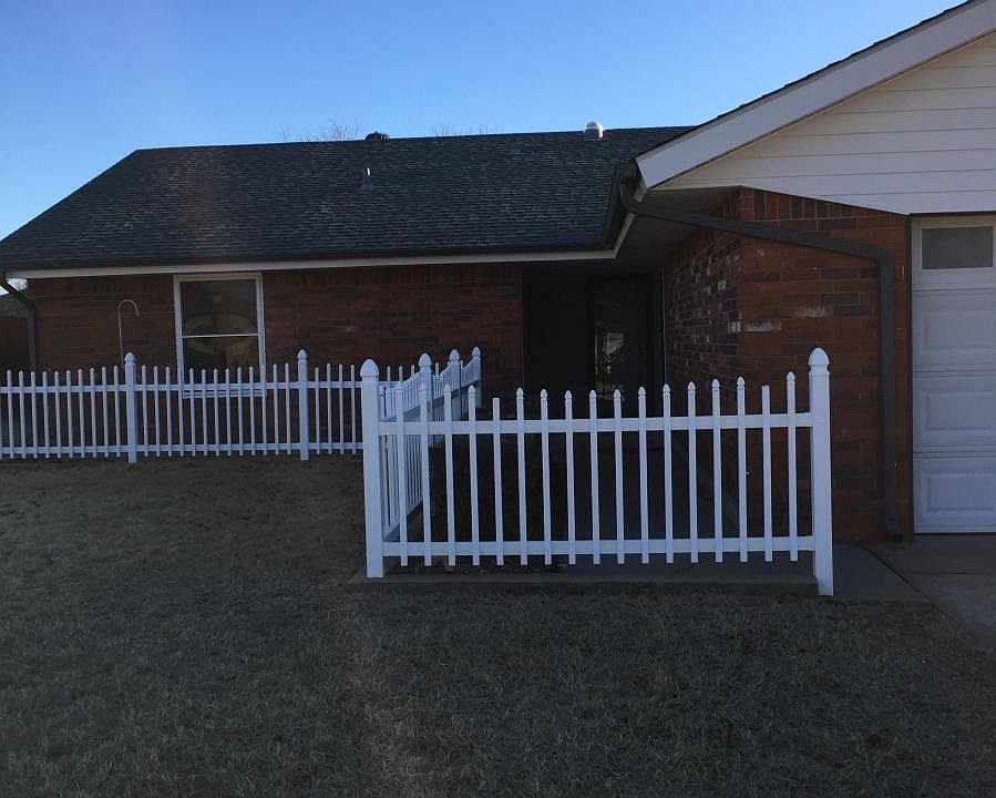 1st image of 316 Cherokee Dr