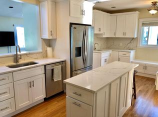 36 Rowe St, Milton, MA 02186