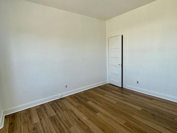 4th image of 1920 Castro St APT 5