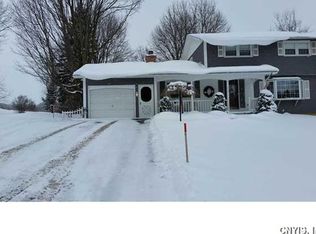 113 Sleepy Hollow Rd, Chittenango, NY 13037