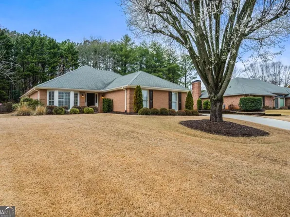 555 Carybell Ln, Alpharetta, GA 30004
