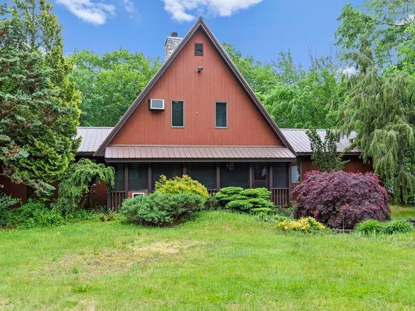 18 Bourdeau Drive, Milton, NH 03851