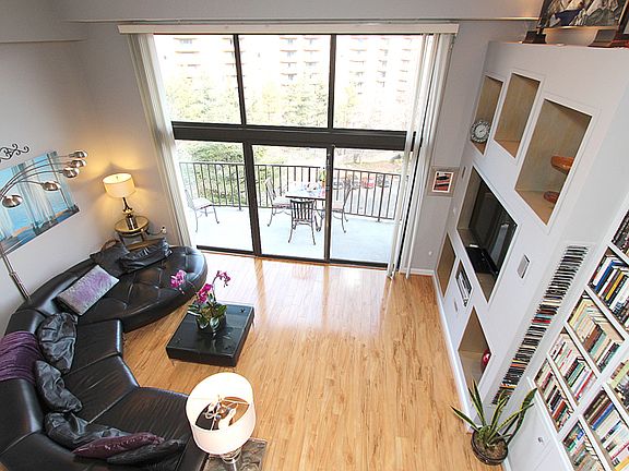 3rd image of 3101 New Mexico Ave NW APT 826