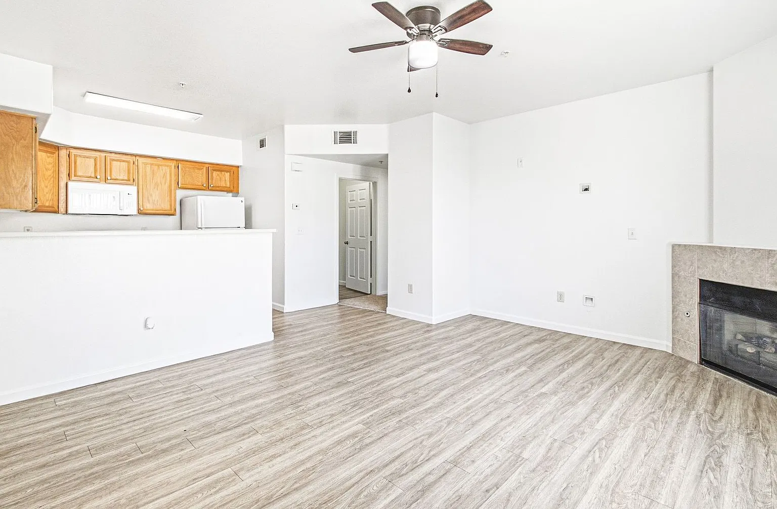 7131 S Durango Dr — Photo 1
