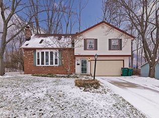 1811 Laurel Dr, Twinsburg, OH 44087