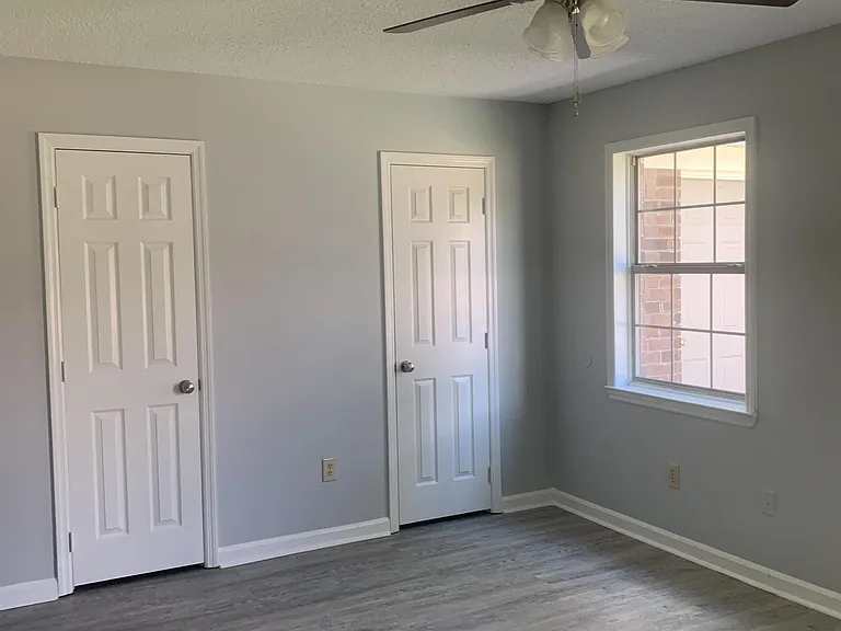 707 Kadi Ln — Photo 10