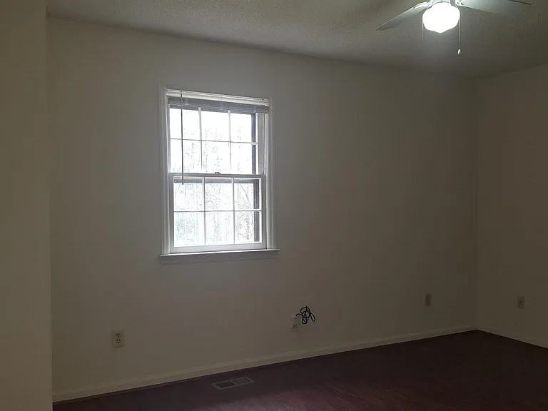 1634 Village Lake Dr — Photo 9
