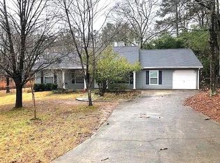 5502 Jamestowne Ct, Powder Springs, GA 30127