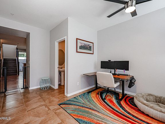 4th image of 2315 E PINCHOT Avenue #130