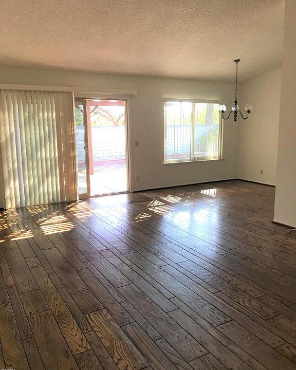 1st image of 2815 Trillium St
