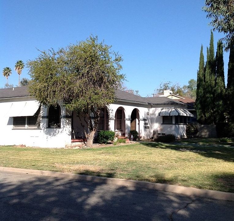 1st image of 2754 Valencia Ave