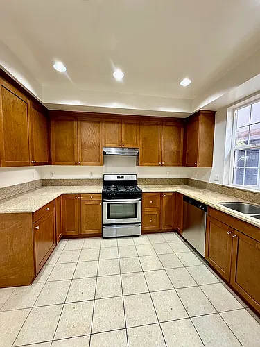 Floor plan 2 Bedroom Townhome