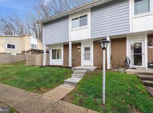 18425 Allspice Dr, Germantown, MD 20874